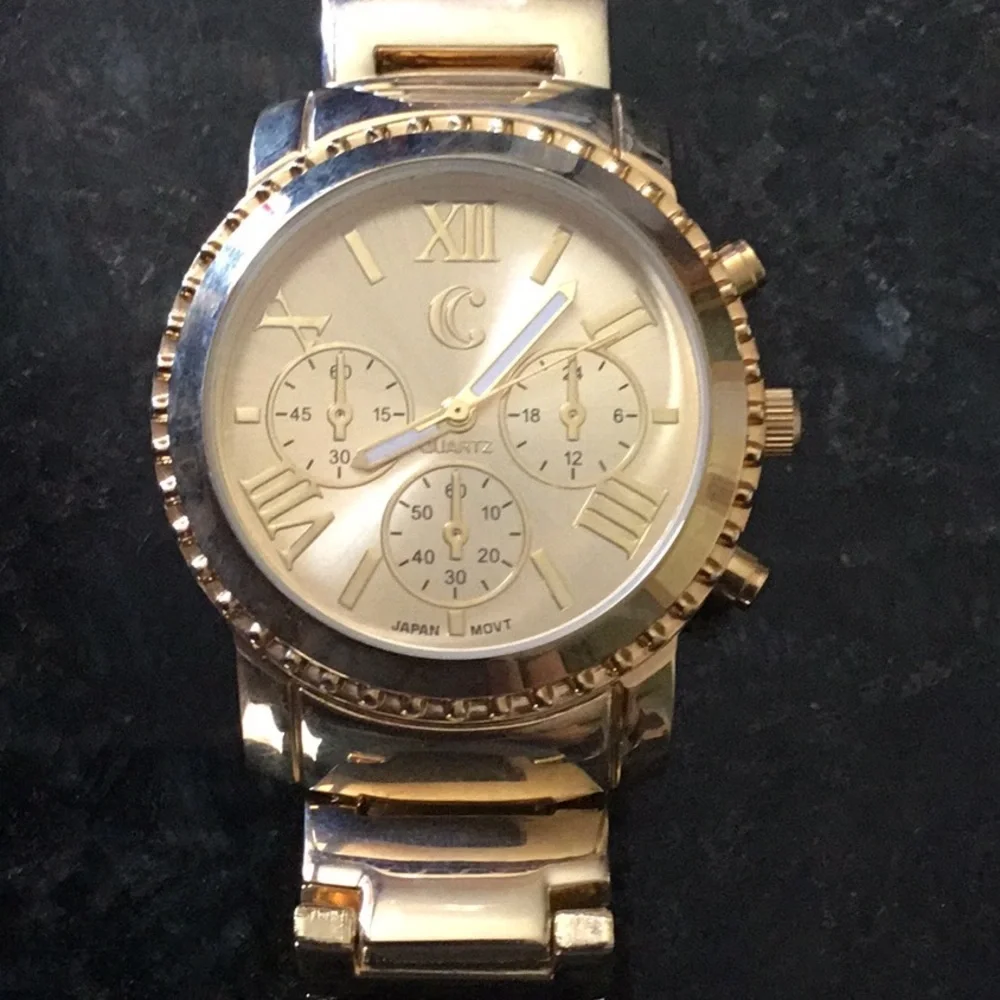 Goldtone watch